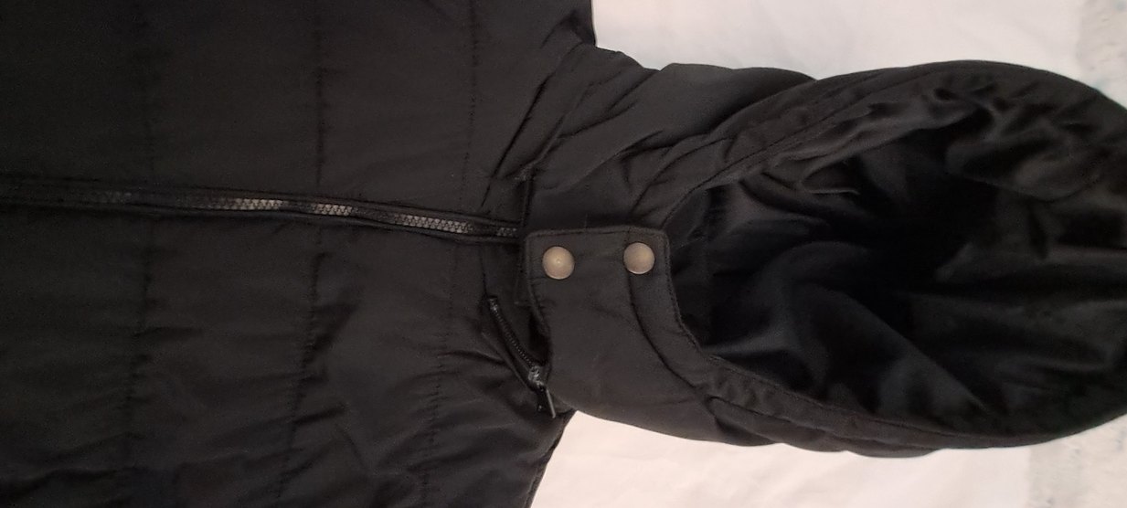 Siyah Fermuarlı Kapüşonlu Kadın Kışlık Mont - Görsel 5