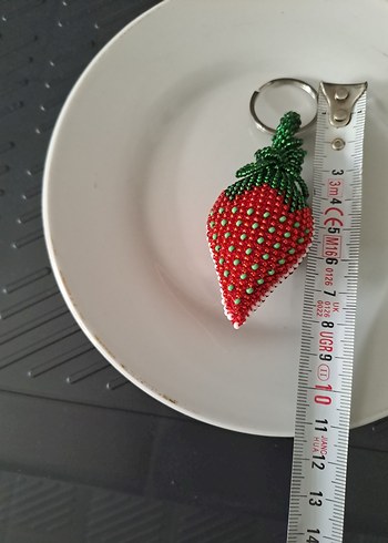 Boncuk İşlemeli Renkli Çilek Anahtarlık - Görsel 3