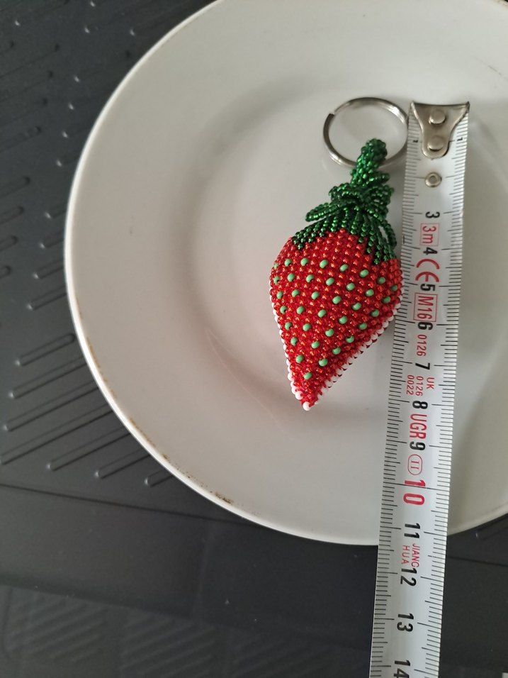 Boncuk İşlemeli Renkli Çilek Anahtarlık - Görsel 3