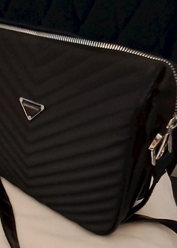 Siyah Deri Çizgili Kadın Çanta - Görsel 3