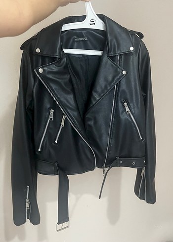 Diğer Siyah Deri Kemerli Fitted Ceket