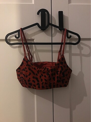 H & m bikini üstü