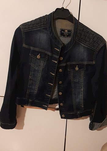 Düğmeli Kadın Koyu Denim Ceket