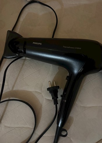 Philips Siyah Saç Kurutma Makinesi
