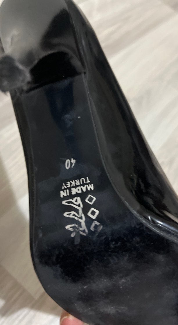 Siyah Rugan Stiletto Topuklu Kadın Ayakkabı - Görsel 3