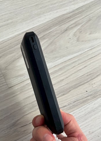 10 Ah Kapasiteli Siyah Power Bank - Görsel 4