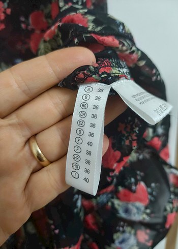 Renkli Çiçek Desenli Şifon Plaj Elbisesi - Görsel 4