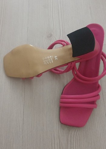 Diğer Pembe Topuklu Minimalist Kadın Sandalet