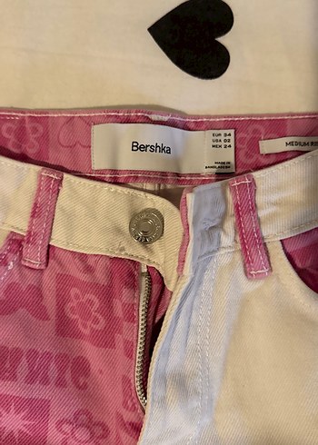 Bershka Pembe Baskılı Midi Denim Şort