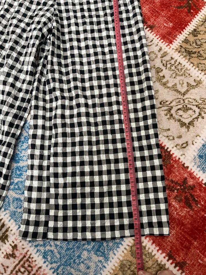 Uzun Kollu Kareli Kadın Tulum - Görsel 4