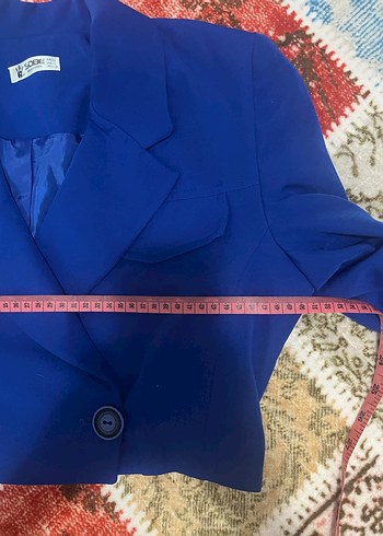 Düğmeli Kısa Mavi Kadın Blazer - Görsel 4