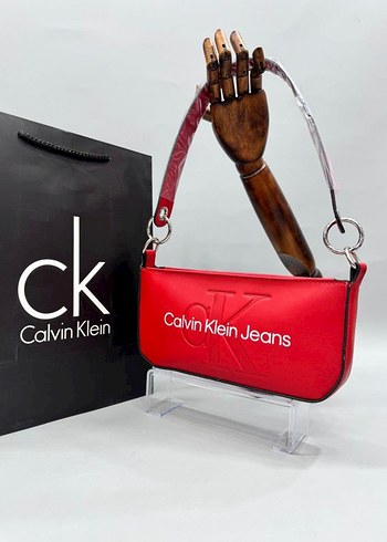 Beden pembe Renk Calvin Klein Renkli Baskılı Deri Kadın Çanta