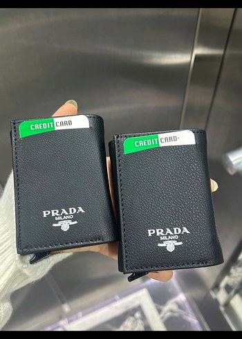 Prada Siyah Erkek Cüzdanı - Sokak Stili - Görsel 3