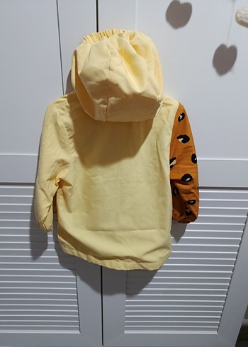 Kapüşonlu Kaplan Desenli Sarı Kız Çocuk Yağmurluk 1 Yaş - Görsel 3