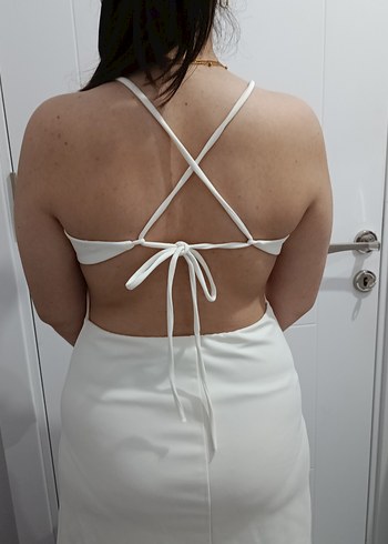 Beyaz V Yaka Mini Sırt Dekolteli Kadın Elbise - Görsel 2