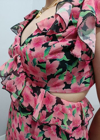 Pembe Çiçek Desenli Midi Elbise - Görsel 3