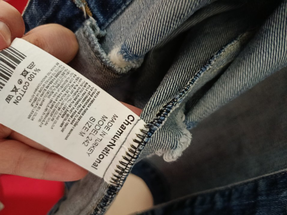 Düğmeli Yırtık Detaylı Kadın Kot Ceket - Görsel 3