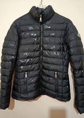 Moncler 36
