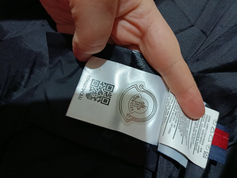 Moncler Siyah Fermuarlı Kadın Mont - Görsel 5