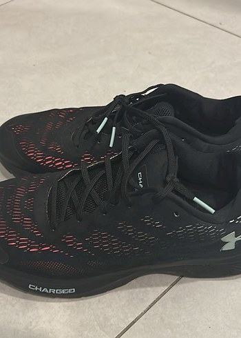 Under Armour Siyah Erkek Koşu ve Antrenman Ayakkabısı - Görsel 4