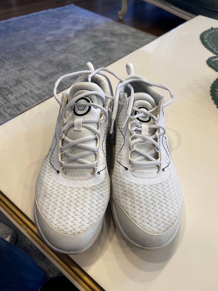 Nike Beyaz Bağcıklı Basketbol Ayakkabısı - Görsel 3