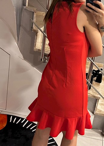Kırmızı V Yaka Kolsuz Mini Elbise - Görsel 3