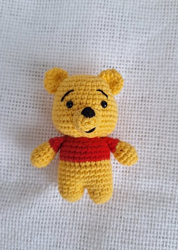 El Yapımı Winnie the Pooh Amigurumi Anahtarlık 