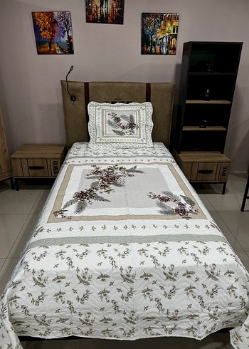 İşlemeli Beyaz Gri Yatak Örtüsü Tek Kişilik