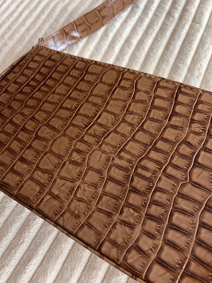 Kahverengi Deri Yılan Desenli Kadın Çanta - Görsel 2