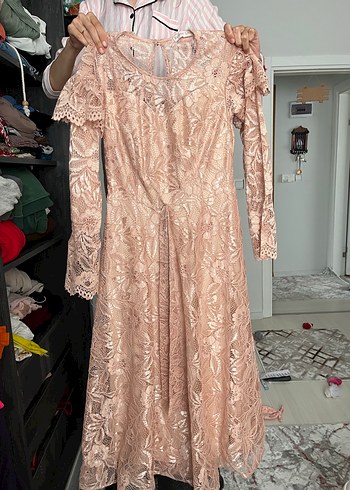 Trendyol & Milla Uzun Kollu Dantelli Vintage Bej Elbise