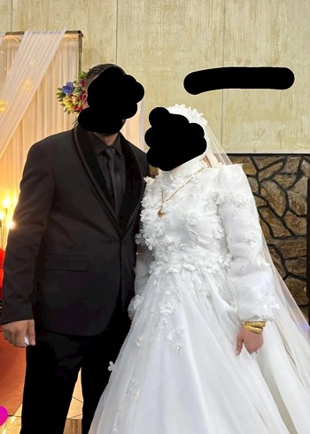 Uzun Kollu Beyaz A Kesim Dantel Gelinlik