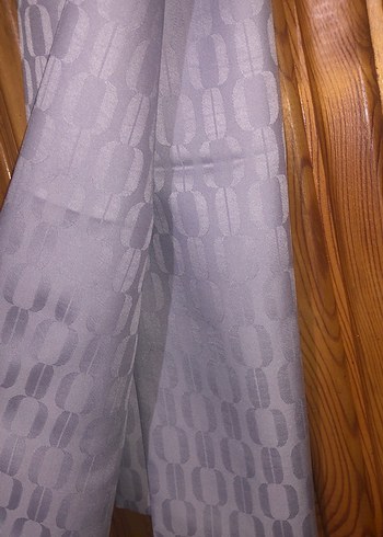 Gri desenli Şal - Görsel 4