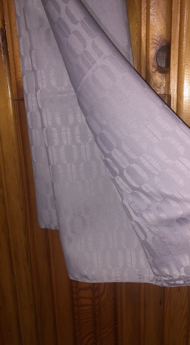 Gri desenli  Şal - Görsel 3