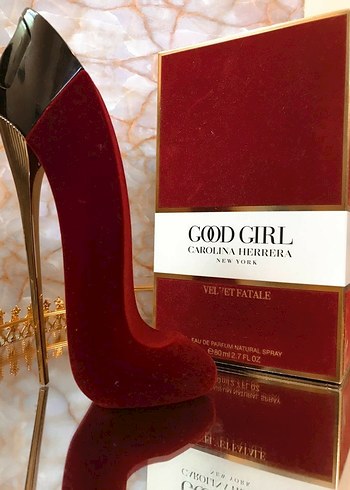 Carolina Herrera Good Girl Velvet Fatale Kadın Parfümü