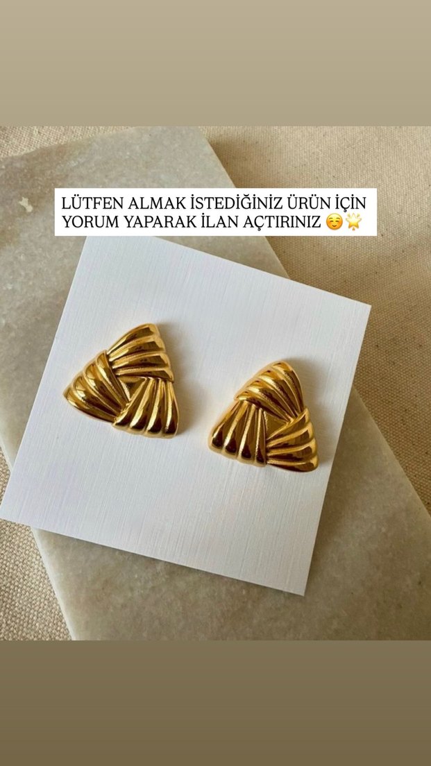 Vintage Kabartmalı Çelik Üçgen Modern Küpe - Görsel 5