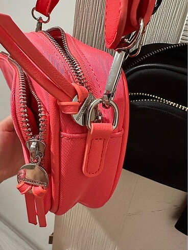Beden siyah Renk Stradivarius kumaş çapraz askılı çanta