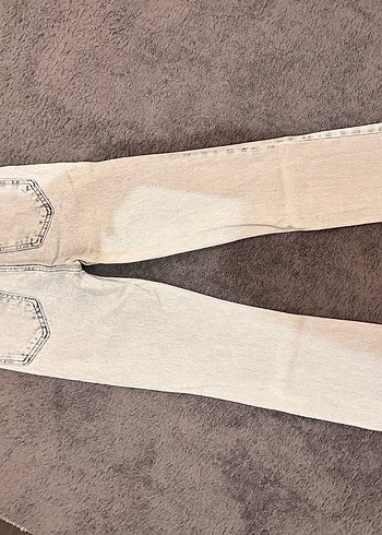 32 Beden Trendyol milla buz mavisi jean