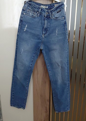 Parlak Mavi Midi Denim Kadın Jean