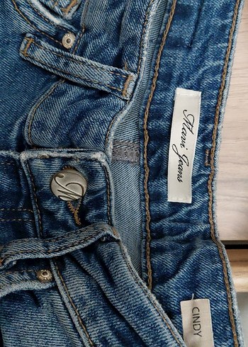 34 Beden Parlak Mavi Midi Denim Kadın Jean
