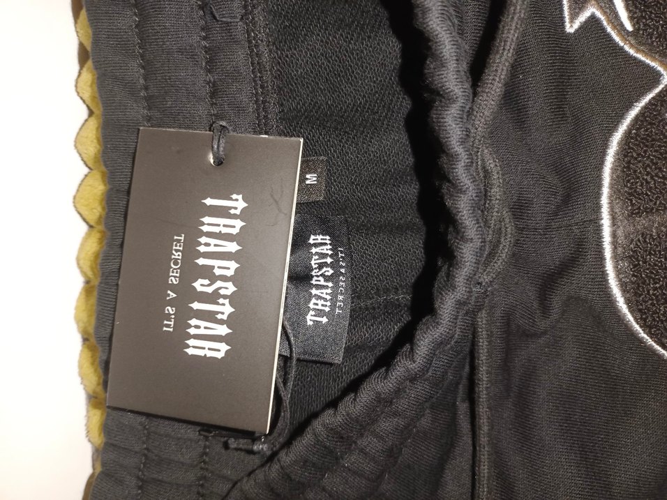 siyahBaskılı 
Eşofman Altı TRAPSTAR M beden sıfır urundur - Görsel 4