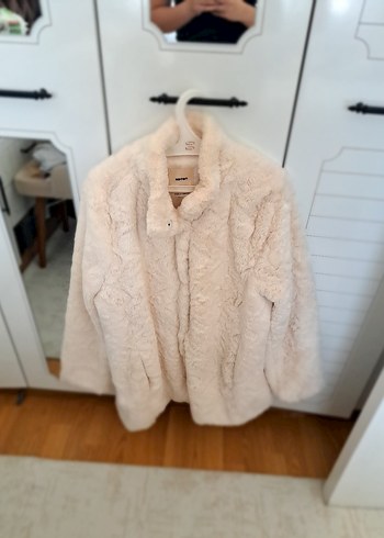 Koton Bej Kadın Midi Boy Kürk Detaylı Peluş Ceket