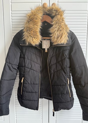 m Beden Bershka Siyah Fermuarlı Kadın Kışlık Mont