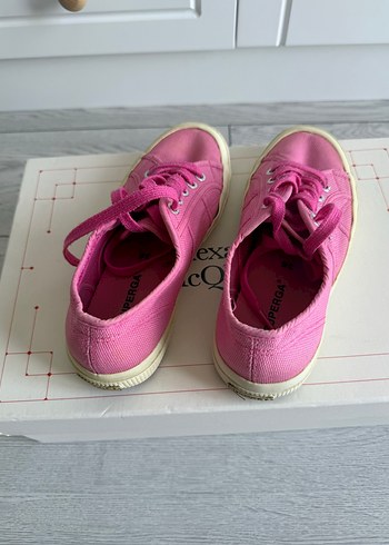 36 Beden 36 numara pembe Superga
