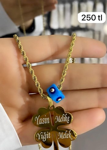 Altın Renk Zincir Detaylı Mini Yonca Kolye kişiye özel