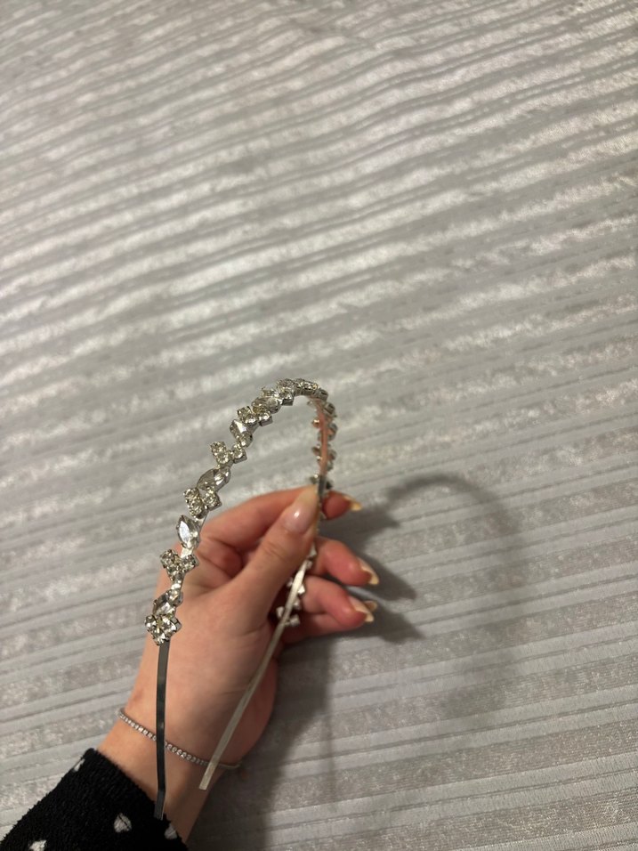 Beyaz Metal Taşlı Saç Aksesuarı - Görsel 4