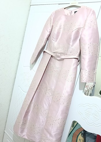 Pembe Uzun Kollu Drapeli Kadın Abiye Elbise - Görsel 3