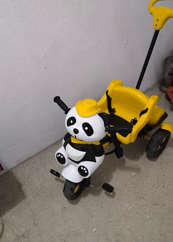 Diğer Sarı ve renkli çocuk üç tekerlekli bisiklet