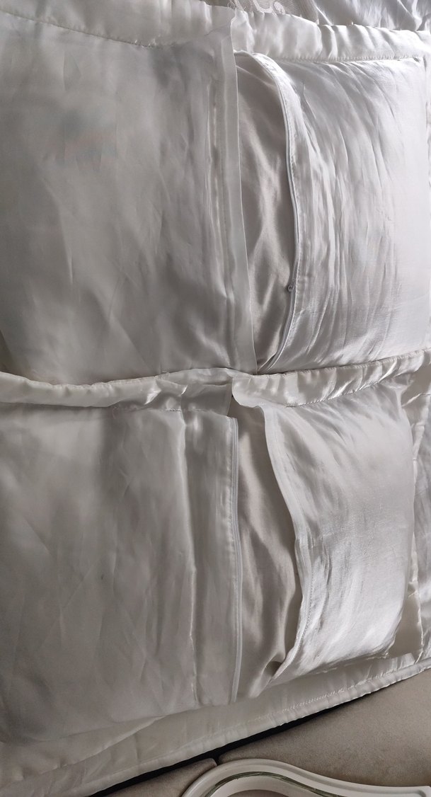 Nakışlı krem Yatak Örtüsü - Görsel 4