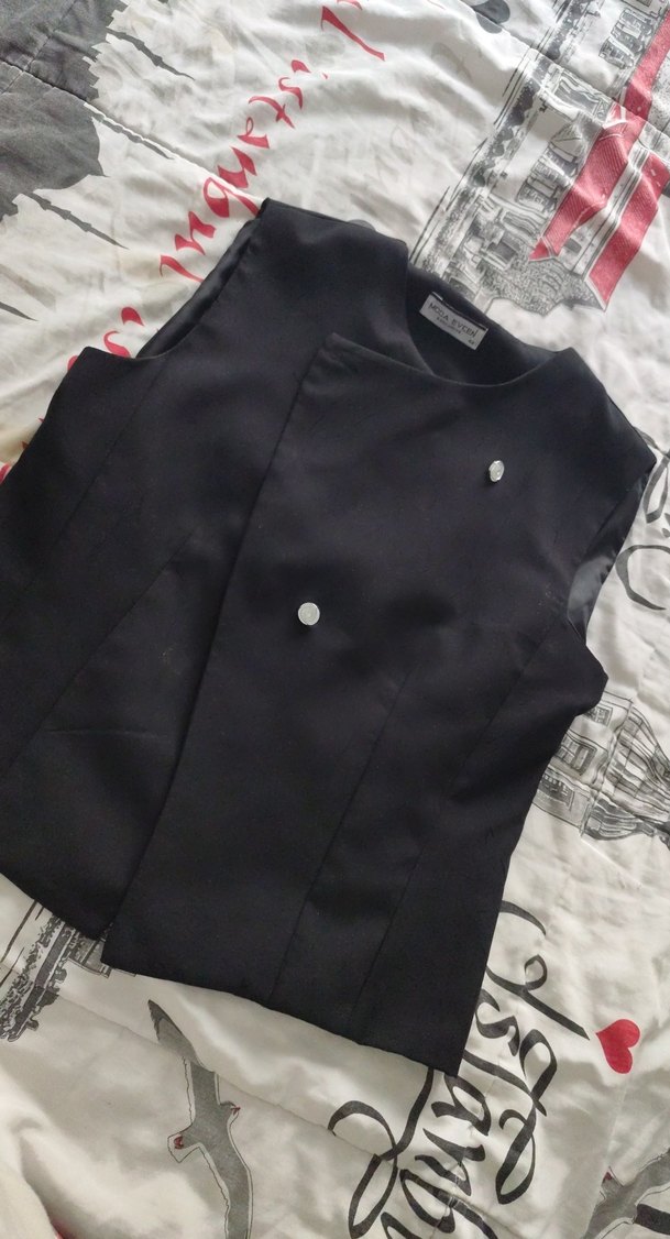 Düğmeli Siyah Midi Kadın Yelek - Görsel 4