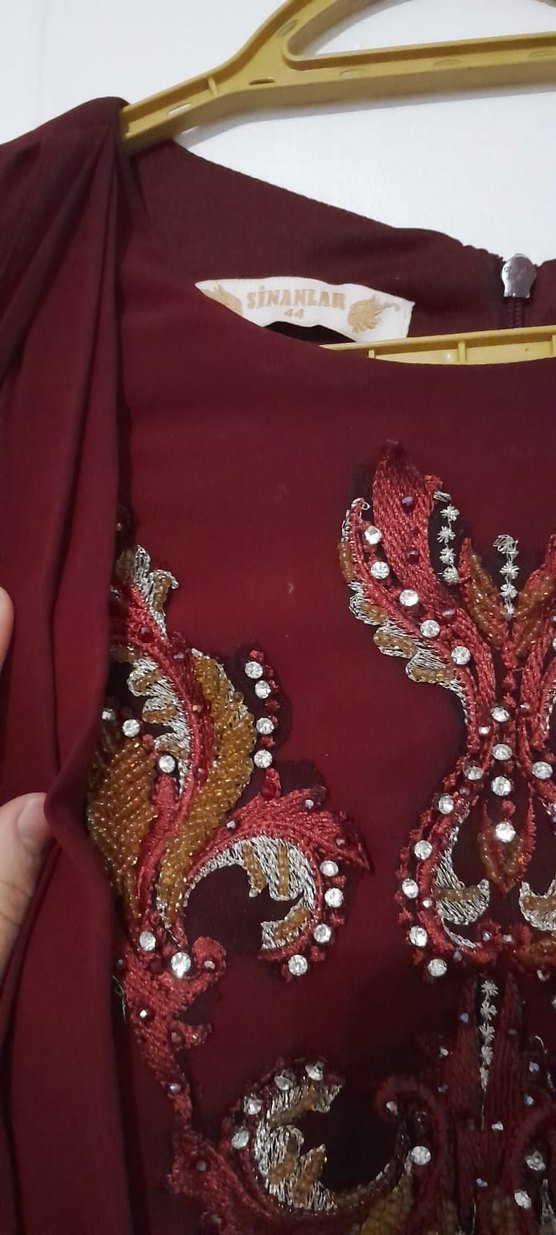 Bordo Nakışlı Uzun Kollu Kadın Abiye Elbise - Görsel 4